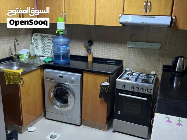صيانة  لمنيوم  وزوجاج ومطبخ