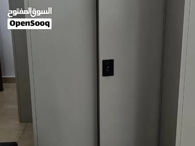 4 كبتات جداد