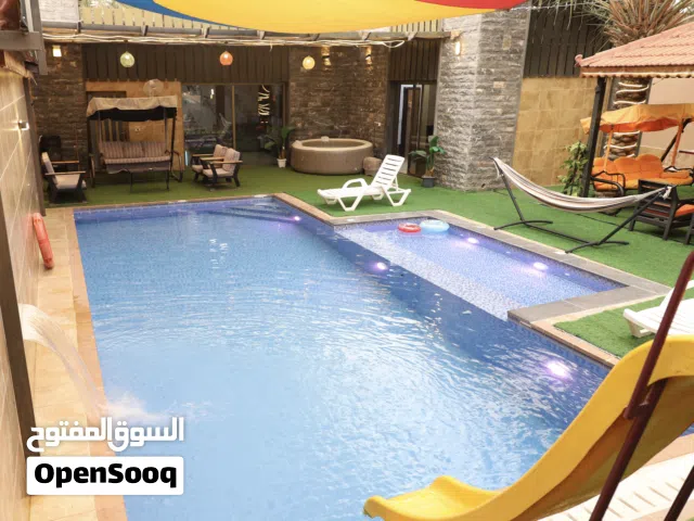 شاليه مسبح مدفى للايجار اليومي