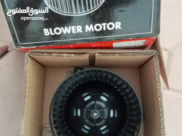 قطع غيار سيارات متنوعه 1800 قطعه