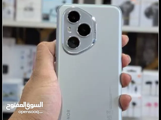 honor 400  just few days used untouched condition without box with warranty for more information cal