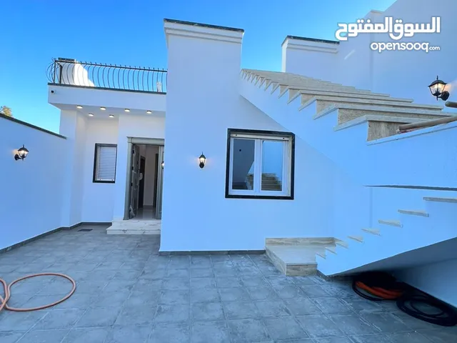 منزل للبيع في مقسم سكني ممتاز ف عين زارة زويته بالقرب من مسجد عثمان بن عفان الحراتي  
