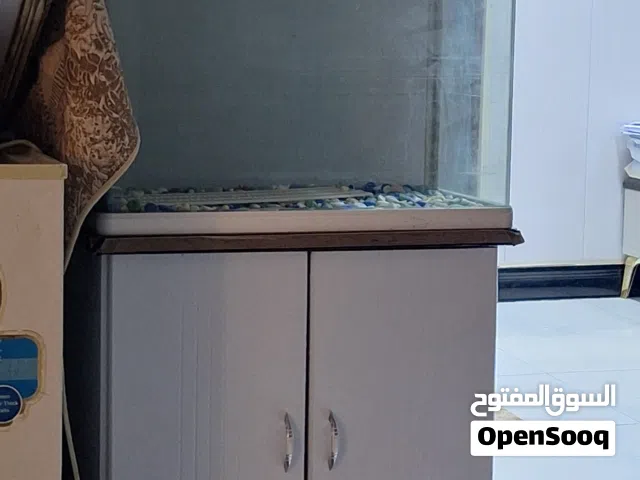 حوض اسماك مستخدم شهر فقط