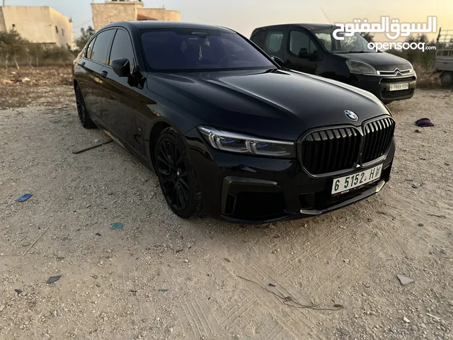 BMW 745 LE 2020