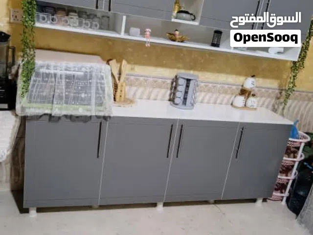 كاونتر مترين  خشب mdf مع سنك مرمر متر و20