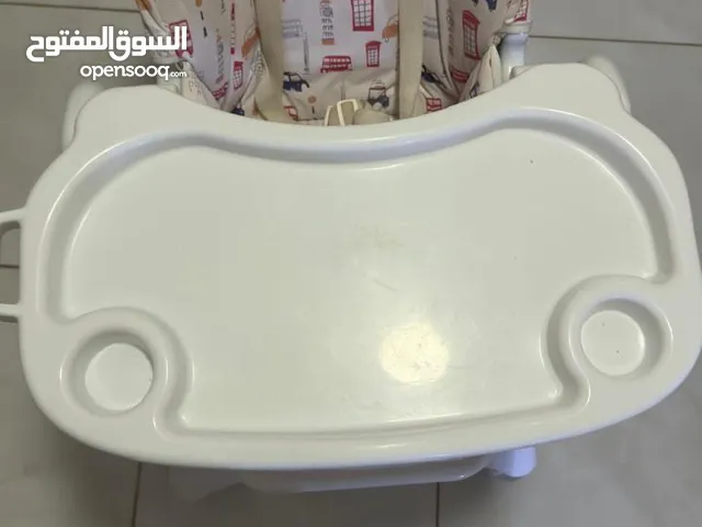 كرسي أكل للأطفال