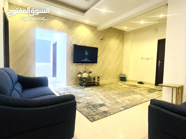 شقة مفروشــة راقيــة ف سوق الخوض