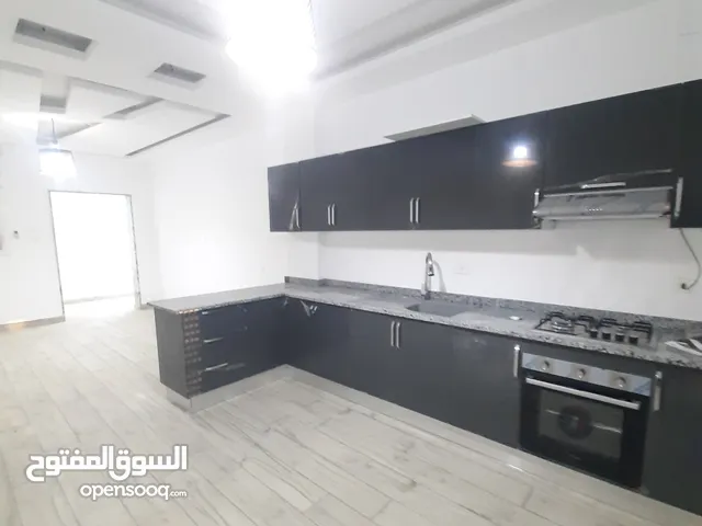 200 m2 3 Bedrooms Apartments for Rent in Tripoli Al-Shok Rd