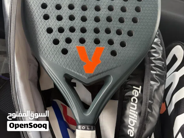 مضرب فولت 500 كالجديد مع الجنطه