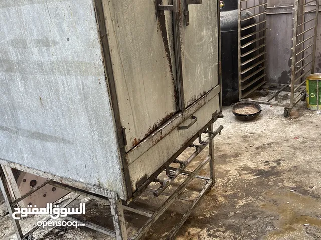 فرن حلويات كبير