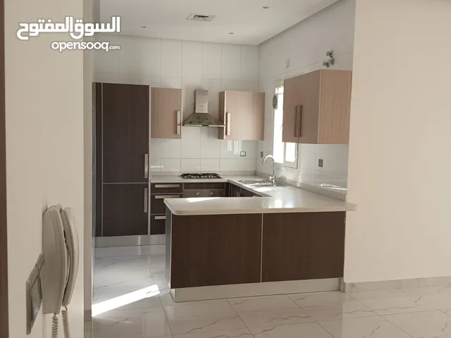 شقة تشطيب راقي بالجابرية غرفة وصالة 2 حمام ومطبخ مجهز بالكامل