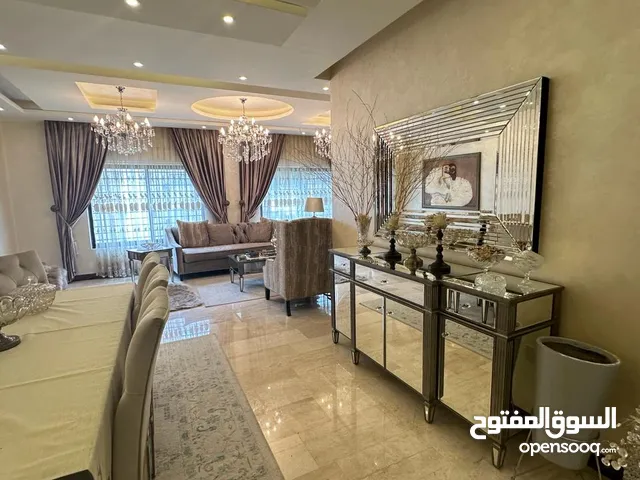 240m2 4 Bedrooms Apartments for Sale in Amman Al-Thuheir