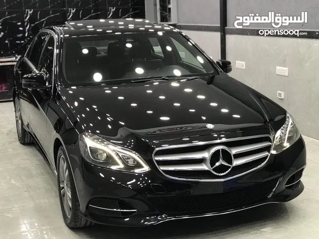 Mercedes Benz E-Class 2014 in Hebron