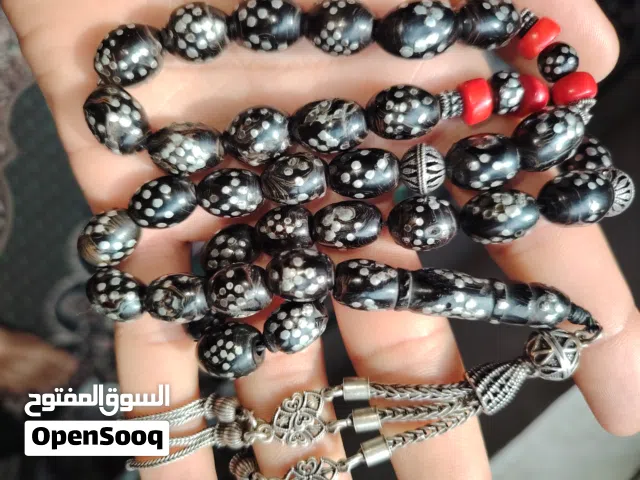 يسر حجازي مكاوي قديم القديم انتيك الانتيك دك فضه 33 خشنه الوزن 81غرام مع الكركوشة الكركوشة فضه