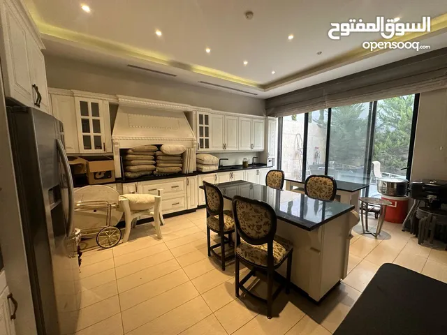 600 m2 4 Bedrooms Villa for Sale in Amman Abdoun