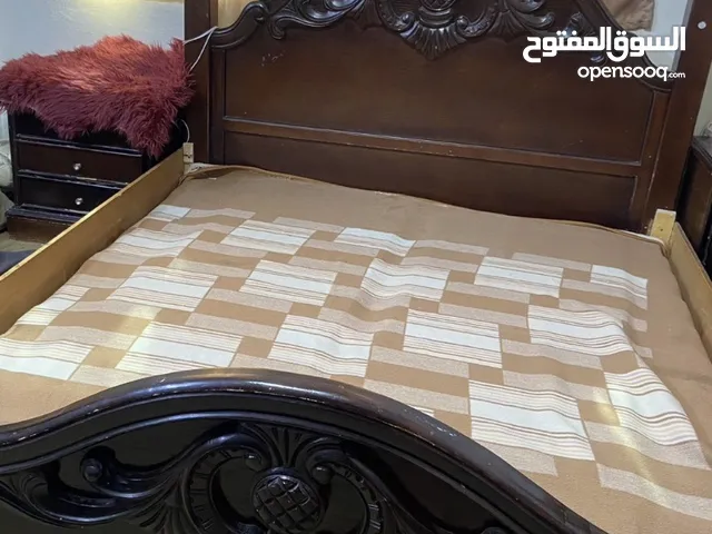 للبيع غرفة نوم