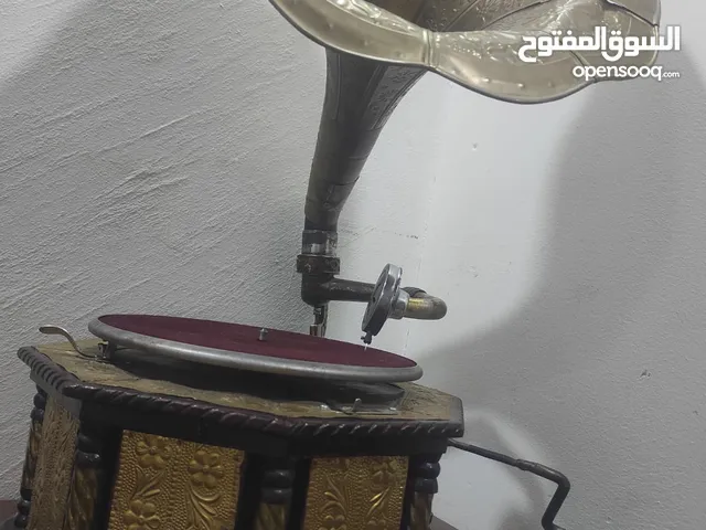 غرامافون شغال ميه بالميه