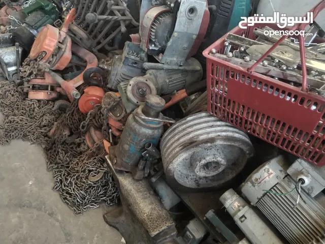 عدد صناعية وانشائيه مختلفه
