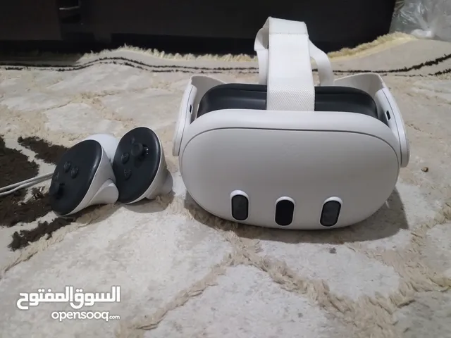 ميتا كويست 3 نظيفة جدا Meta Quest 3