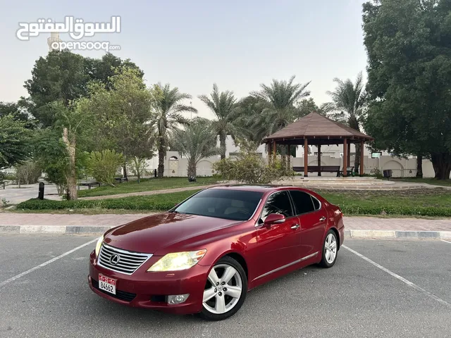 لكزس LS460 فل اوبشن مواصفات كاملة موديل 2011 مشييك كامل ومسرفس ملكية وتواير جديدة