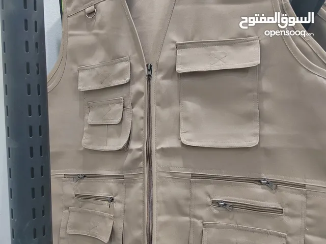 طباعة زي موحد بجودة عالية. اجعل زي شركتك يعكس هويتها