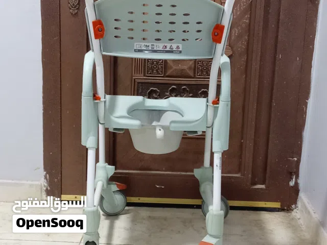 كرسي استحمام شبه جديد