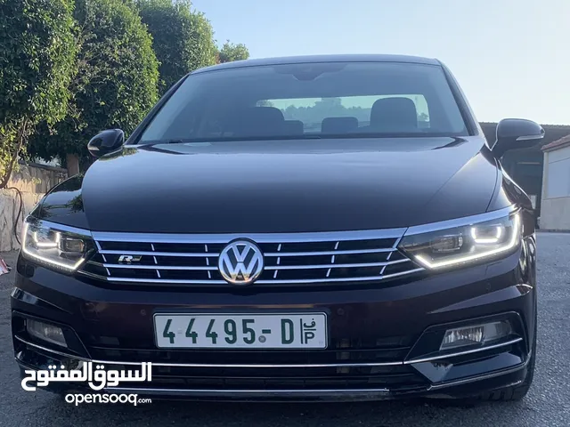 Volkswagen Passat 2019 in Ramallah and Al-Bireh