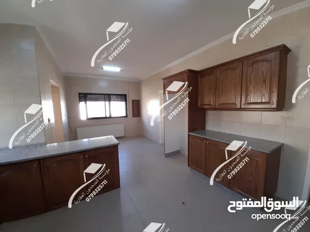 325m2 4 Bedrooms Apartments for Rent in Amman Um El Summaq