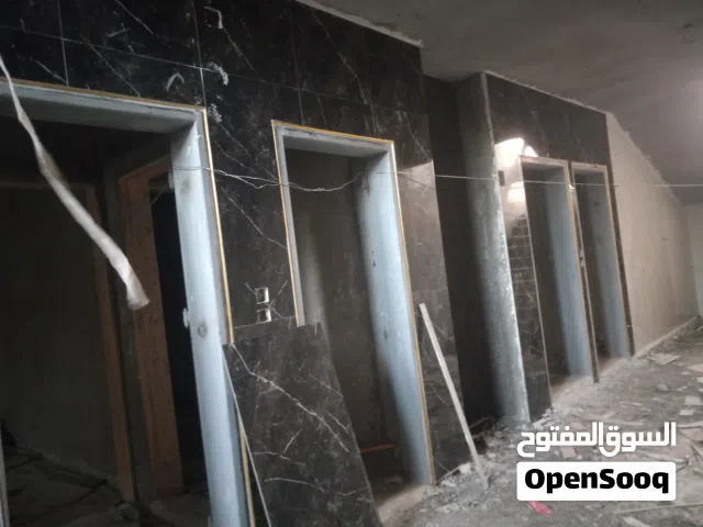 ابو علي لجميع اعمال البلاط