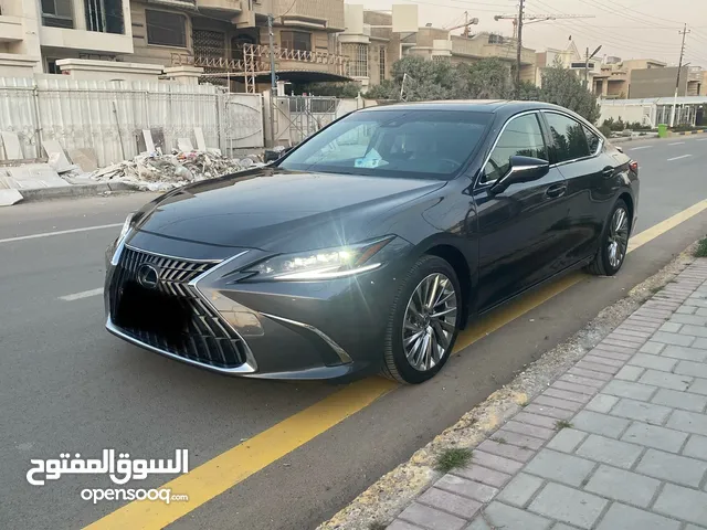 Used Lexus ES in Baghdad