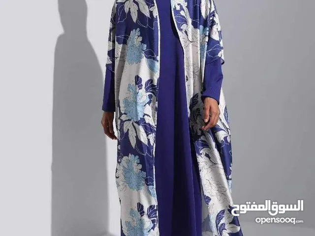 فستان نسائي يلبس 42-44 سعر الواحد 35 الف