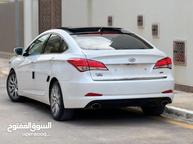 هيونداي i40