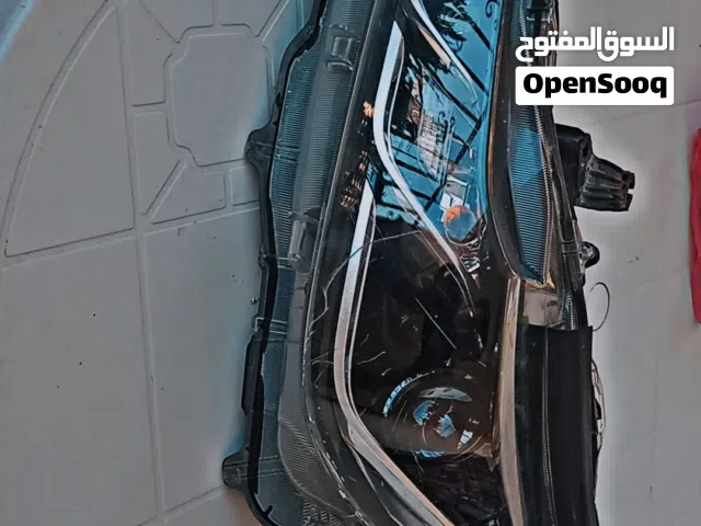 ضوء تويوتا كورولا