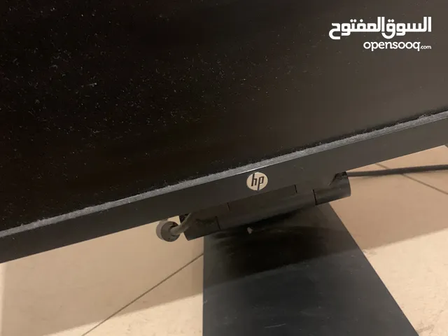 شاشة HP للبيع بسعر مغري و لابتوب Dell عدد 2 قطع بحاله جيده جدا