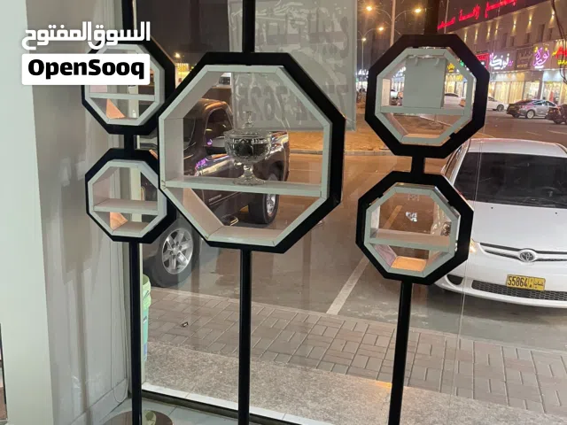 ستاندات قوي بصنع المنيوم