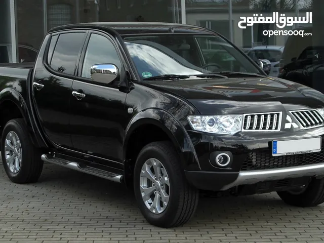 مطلوب بك اب متسوبيشي L200