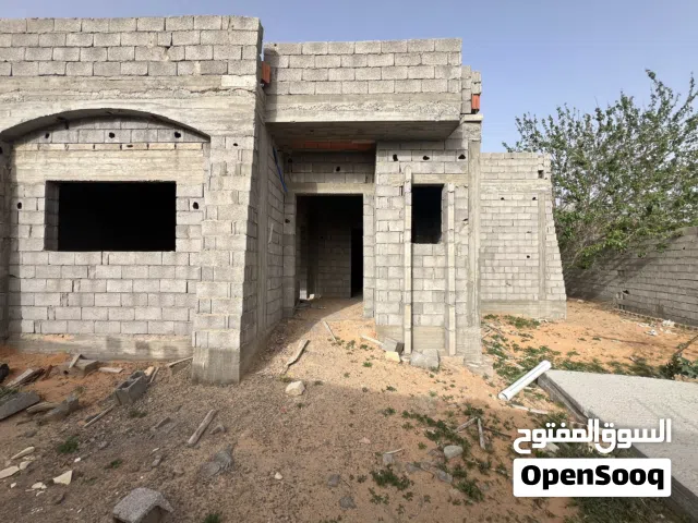 190 m2 4 Bedrooms Townhouse for Sale in Tripoli Wadi Al-Rabi
