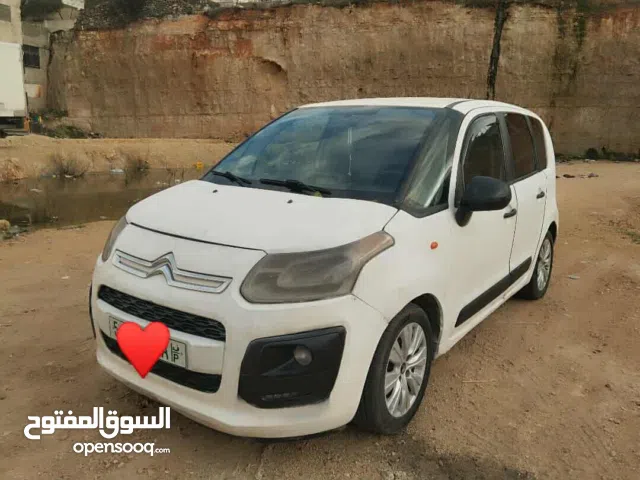 ستروين سي 3 بيكاسو 2016