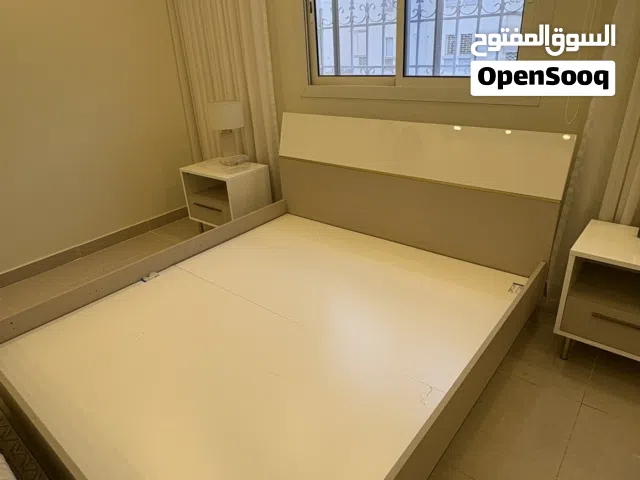 سرير مزوج للبيع