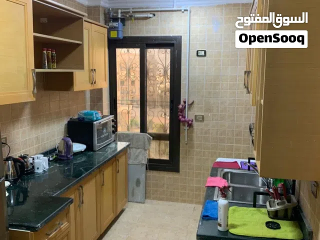 دوبلكس مفروش للايجار بسعر لقطه جدا على ناصيه خمس دقائق ل 90 الجنوبي ثلاث دقائق لشارع اخناتون