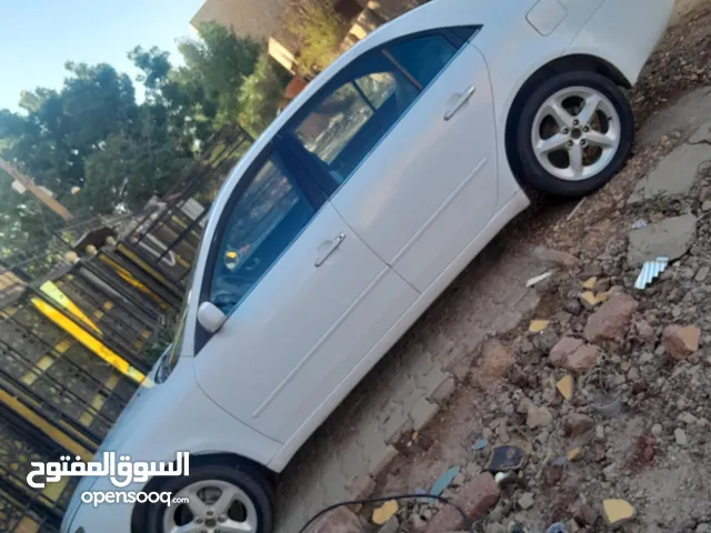 سوناتا 2006