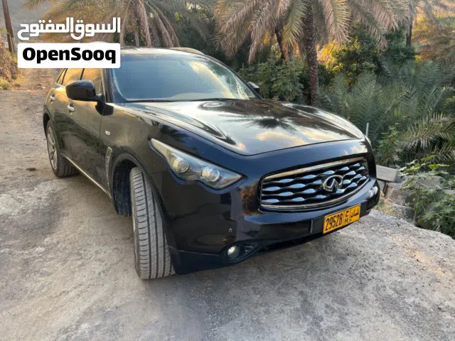 2011 إنفينيتي FX50 Sport