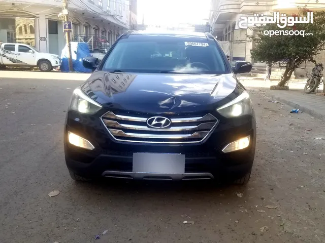 Used Hyundai Santa Fe in Sana'a