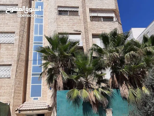 165 m2 3 Bedrooms Apartments for Sale in Amman Al Rabiah