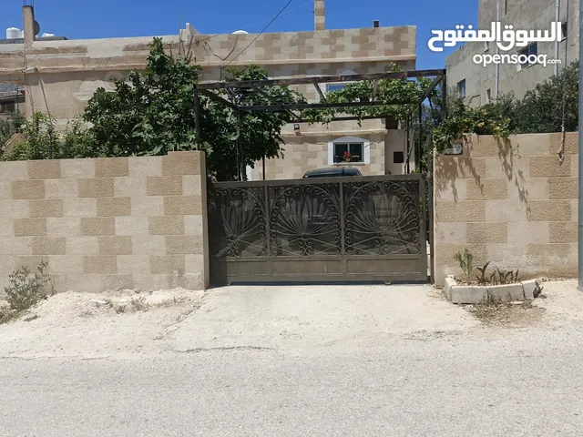 170 m2 5 Bedrooms Townhouse for Sale in Irbid Natifa