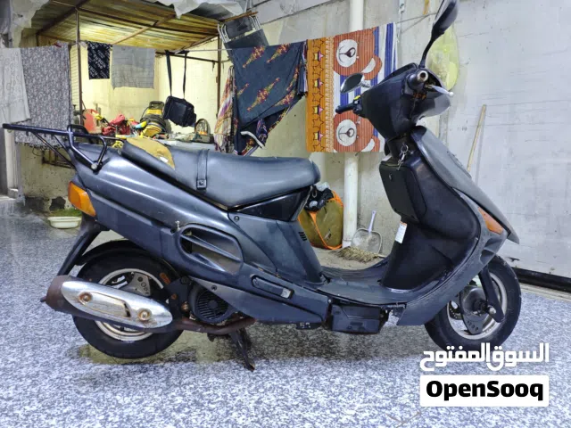 دراجه سوزوكي 125 حجم المكينه بسرعه 100 ولفات سلف بدون هندر