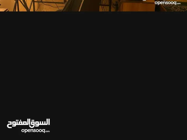 للبيع تجميع