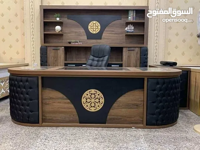 مكتب اداري 160*80 مع جانبية وطاولة وسط تفصيل خشب مستورد بسعر المنصع واعلى جودة وأقل الاسعار