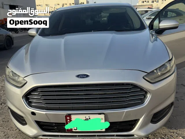 2016 فورد فيوجن Standard
