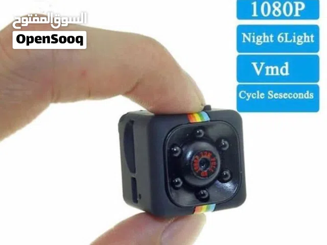 كاميرا مراقبة بحجم صغير جدا تأخذ كرت ذاكرة 32 غيغابايت  لا تتصل على الانترنيت فقط تسجل صوت و صورة لم